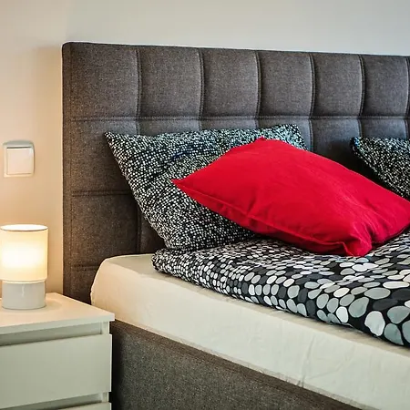 Good Time Apartments - Boznicza 1 I Male Garbary 8 Poznań Eksteriør bilde