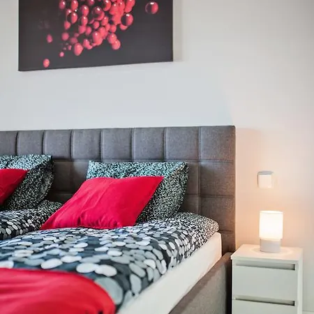 Good Time Apartments - Boznicza 1 I Male Garbary 8 Poznań Eksteriør bilde